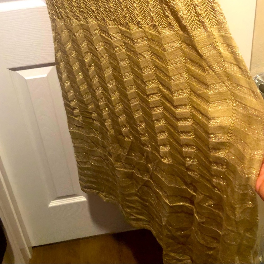 Maxi dress can be worn day or night with your favorite heel or sandal .